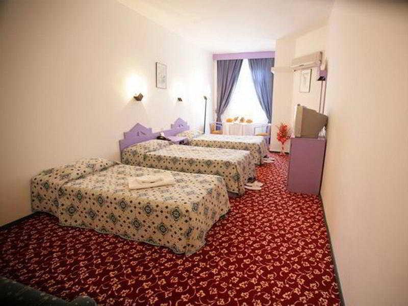 Altinoez Hotel Nevsehir Exterior photo