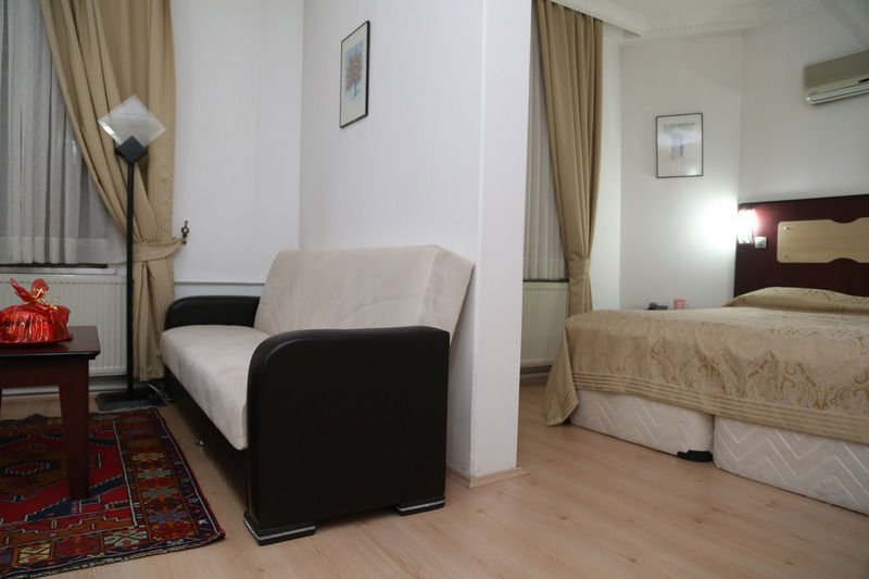 Altinoez Hotel Nevsehir Exterior photo