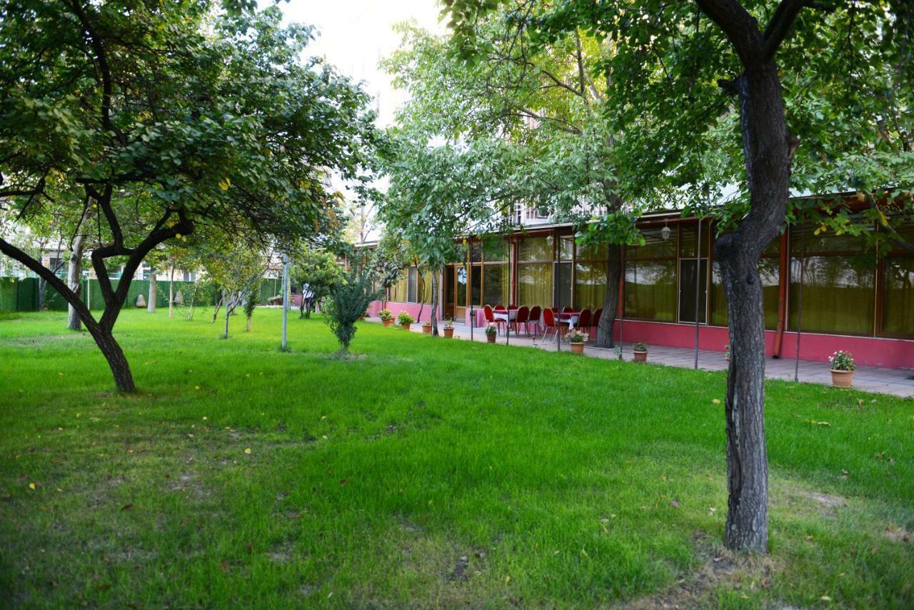 Altinoez Hotel Nevsehir Exterior photo